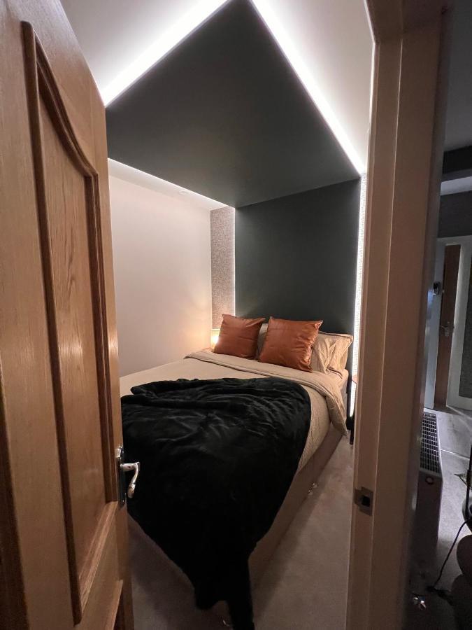 Chambers Rise - City Centre Stays Londonderry Exterior photo